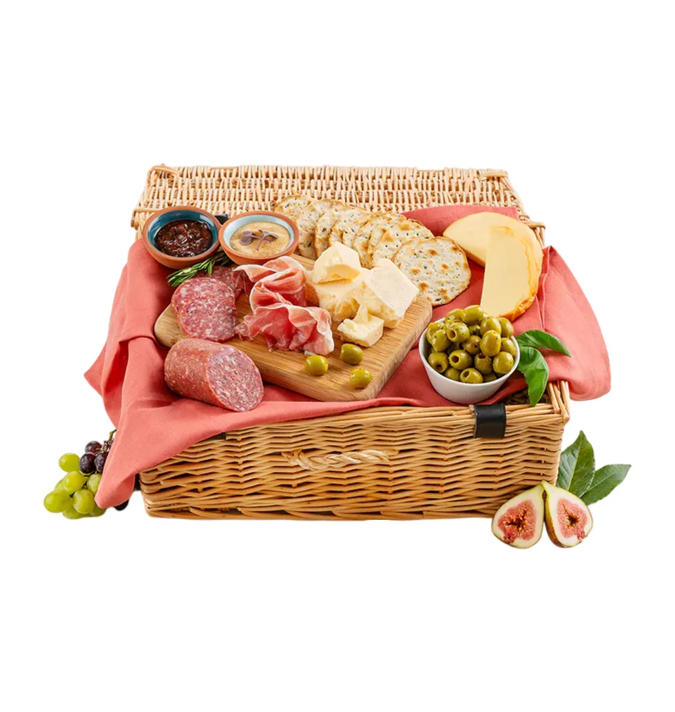 Artisan Picnic Delight Basket