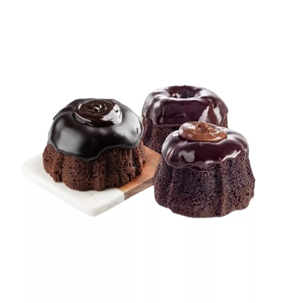 Festive Cakes & Brownies Box